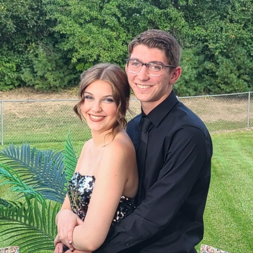 Meet your Posher, Skylar